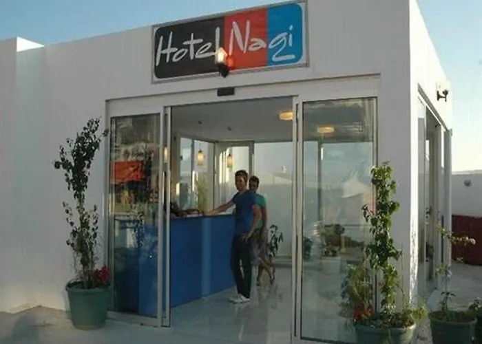 فندق ناجي بيتش غومْبيت