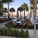 Nagi Hotel 3*