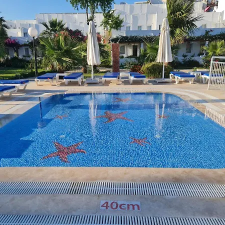 Hotel Nagi 3*