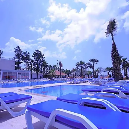 Hotel Nagi 3*