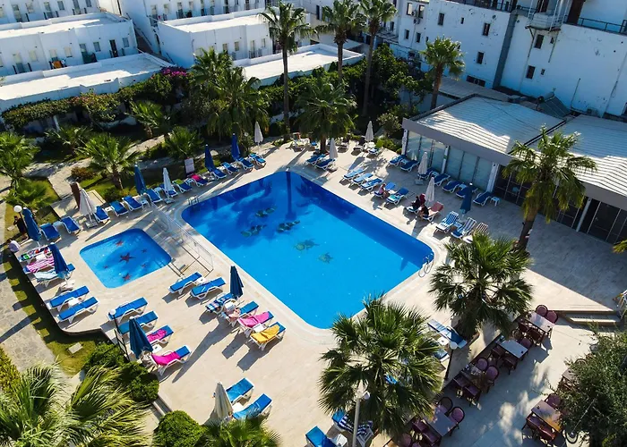 ナギ ビーチ ホテル グムベット