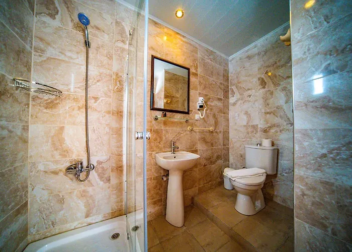 ナギ ビーチ ホテル